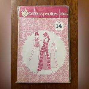 Vintage Hawaiian Patterns Pacifica 2-Piece Outfit #1013 for 36" Bust ~ UNCUT!